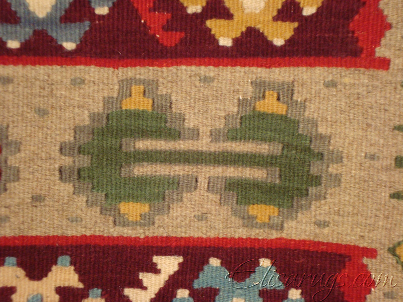 Kilim Rug: Pirot