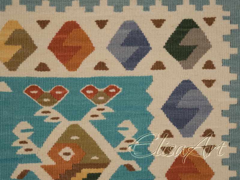 Handmade Kilim Rug: Birds